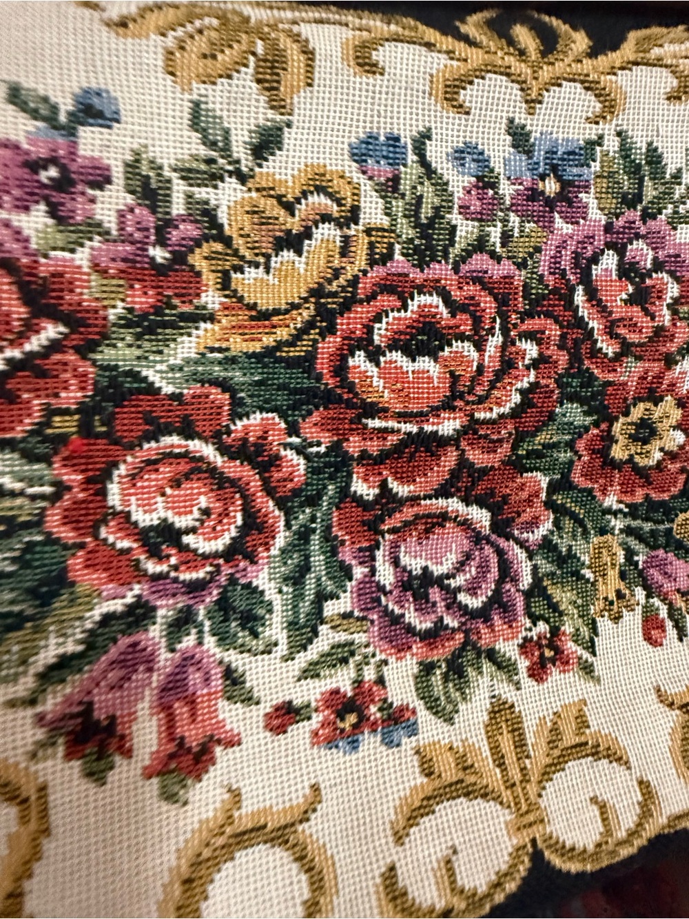 Vintage 1970s Floral Tapestry Clutch Lucite Frame Needlepoint Evening Bag - Picture 5 of 6